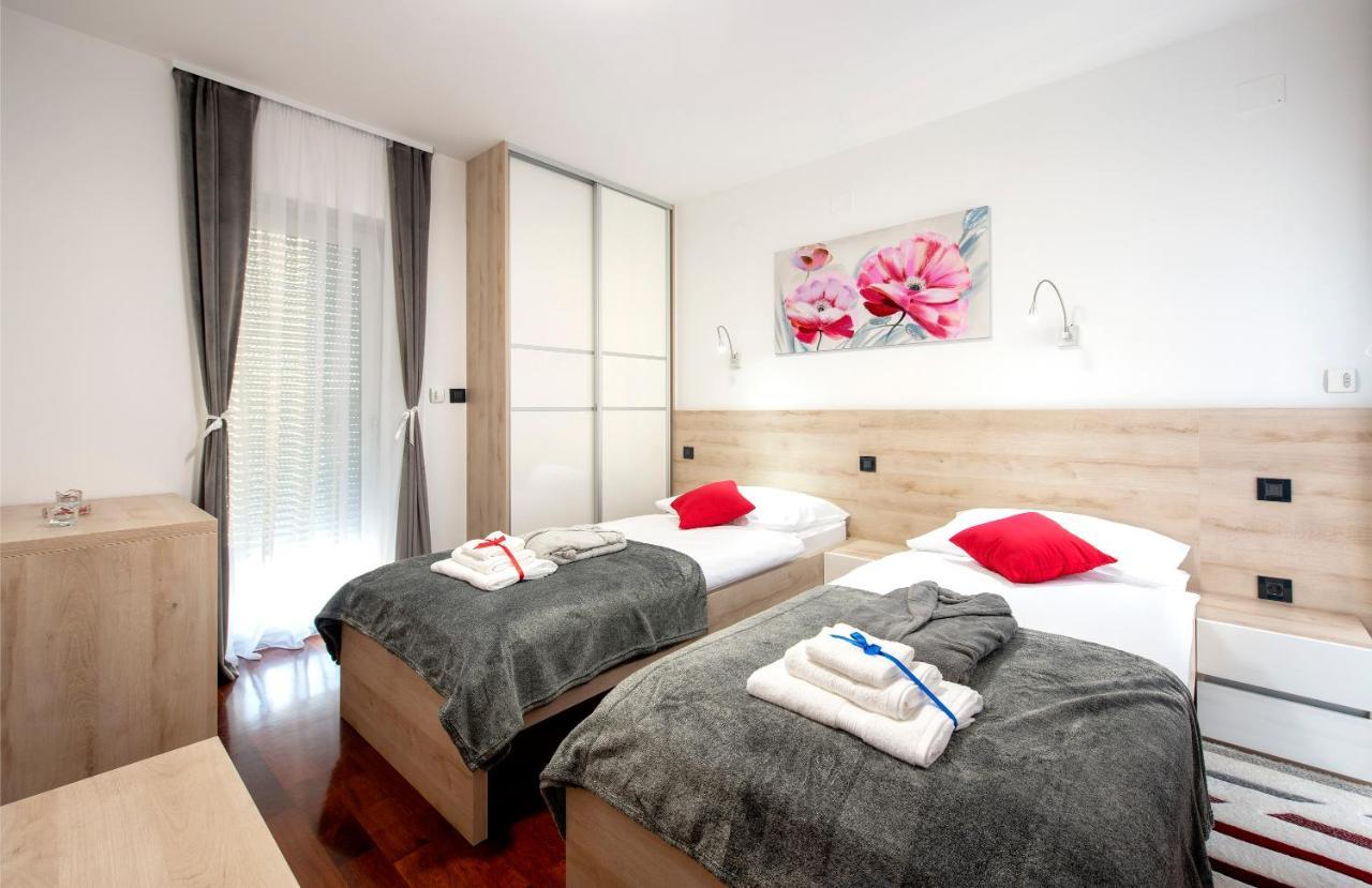 Ratkajec Luxury Apartments Varaždin Exteriör bild