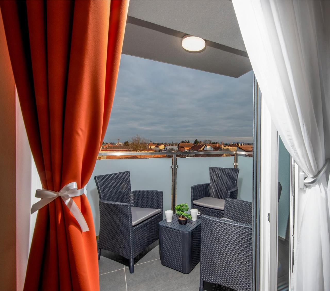 Ratkajec Luxury Apartments Varaždin Exteriör bild