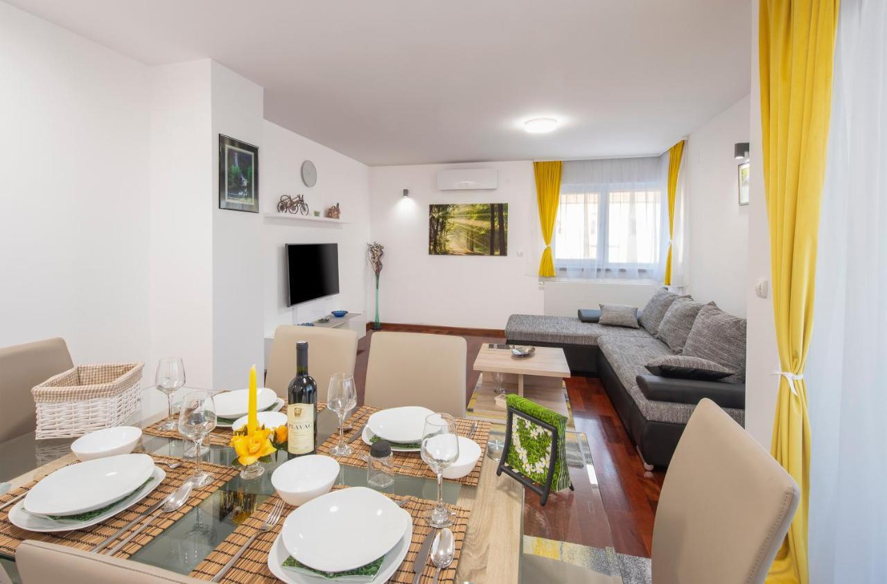 Ratkajec Luxury Apartments Varaždin Exteriör bild